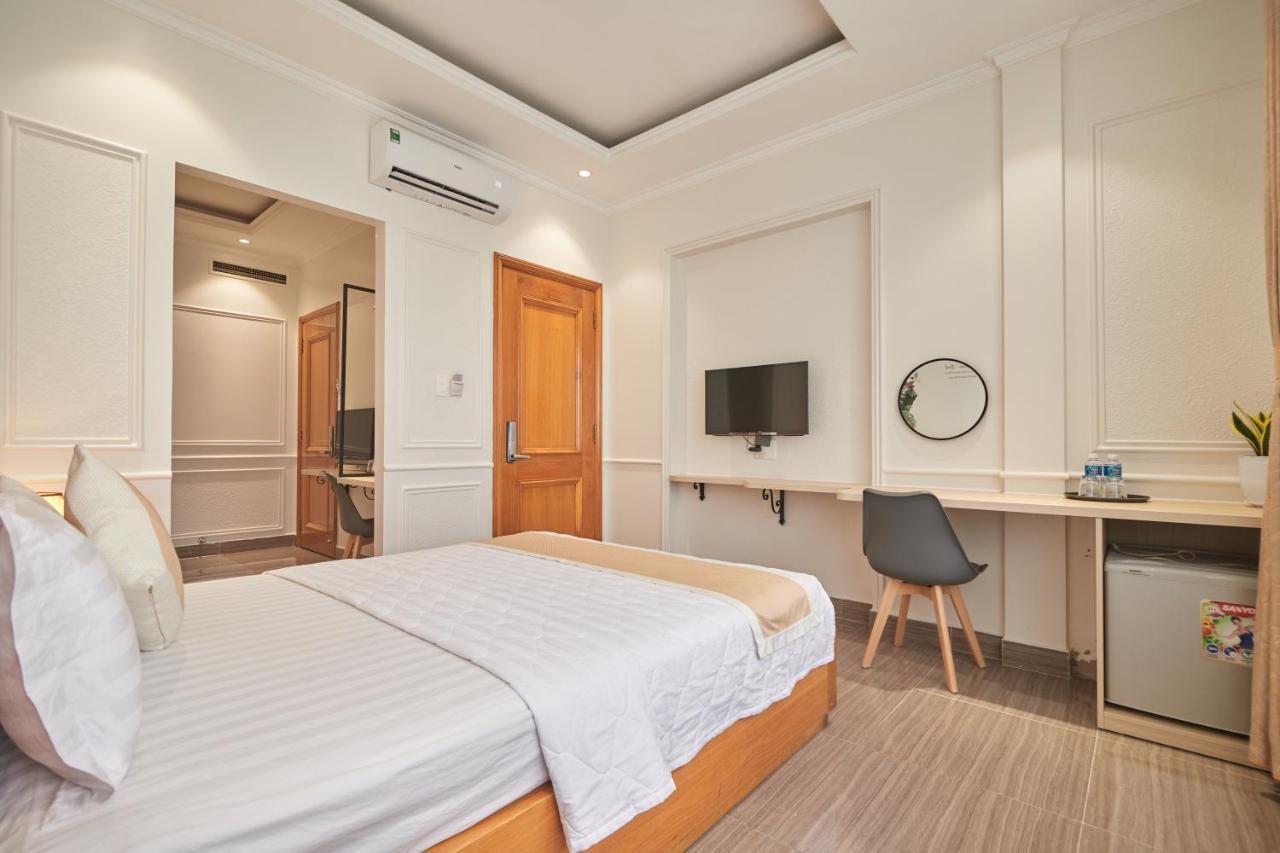 Bin Bin 10 - Mimosa Near Tan Son Nhat Airport Khách sạn