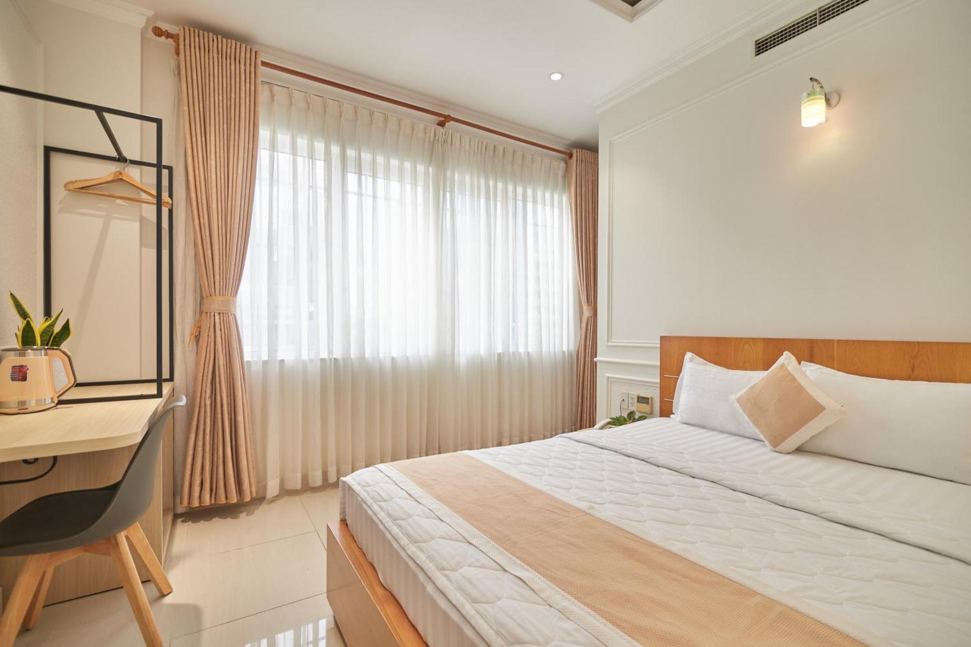 Khách sạn Bin Bin 10 - Mimosa Near Tan Son Nhat Airport
