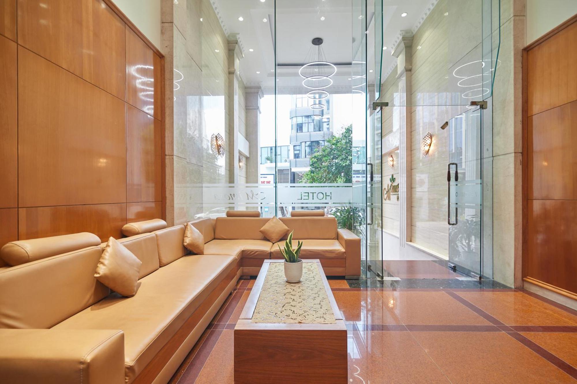 Khách sạn Bin Bin 10 - Mimosa Near Tan Son Nhat Airport 2*